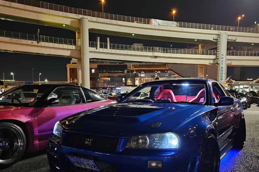 Tokio: Daikoku PA JDM Nachtfahrt & Autotreffen. Foto: GetYourGuide Tokio: Daikoku PA JDM Nachtfahrt & Autotreffen. Foto: GetYourGuide
