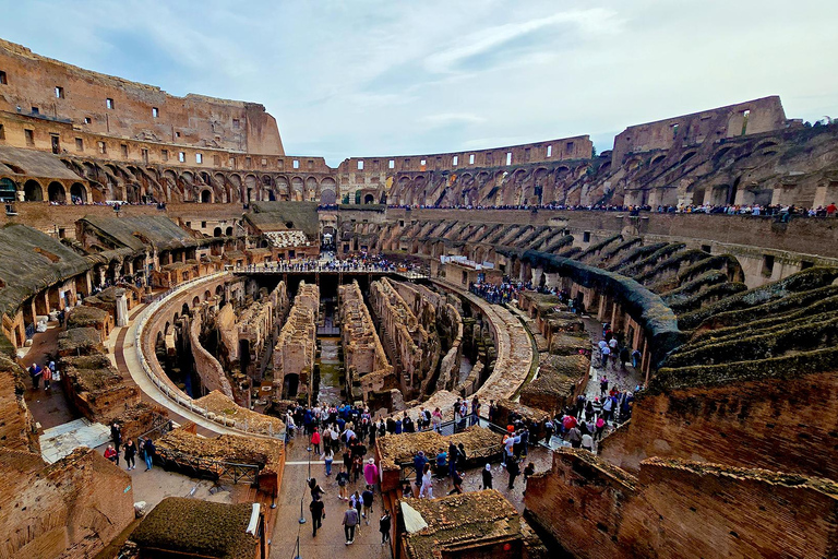 Colosseum Arena Tour, Palatine Hill and Roman Forum
