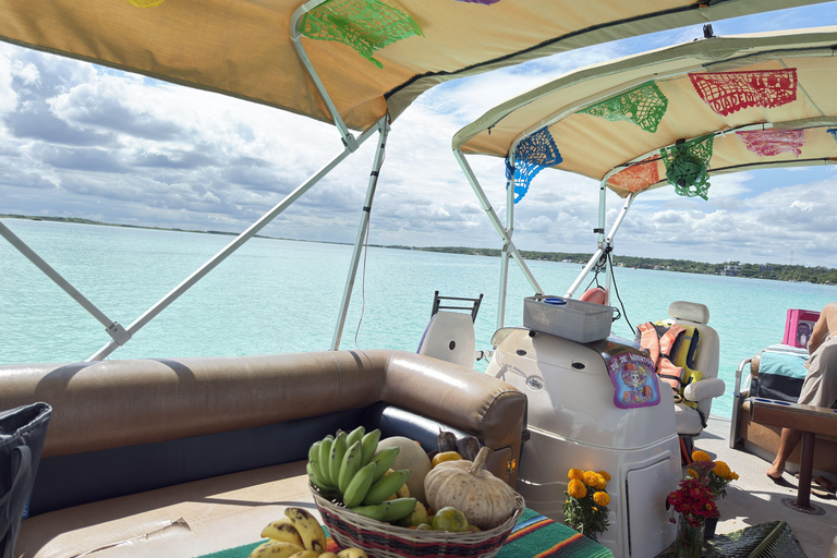 From Bacalar: Ichkabal Ruins + Lagoon Tour + Los Rápidos 2 Highligts Only: Ichkabal Mayan Ruins & Pontoon Boat Tour