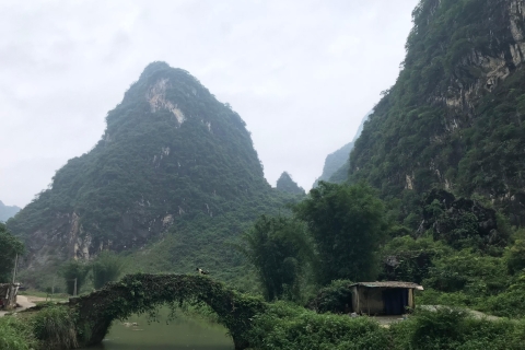 Excursión de un día de Guangzhou al Corredor de Yingxi y a la Feria de las Cuevas PRIVisita