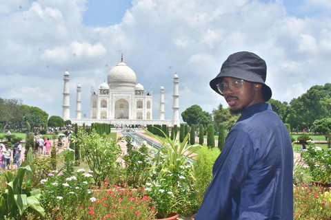 Depuis Agra : Visite du Taj Mahal avec conservation des éléphantsVisite guidée avec chauffeur et guide uniquement