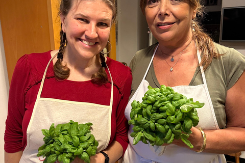 Genoa: Cooking Class Pesto, Gnocchi and Tiramisu with Tiziana