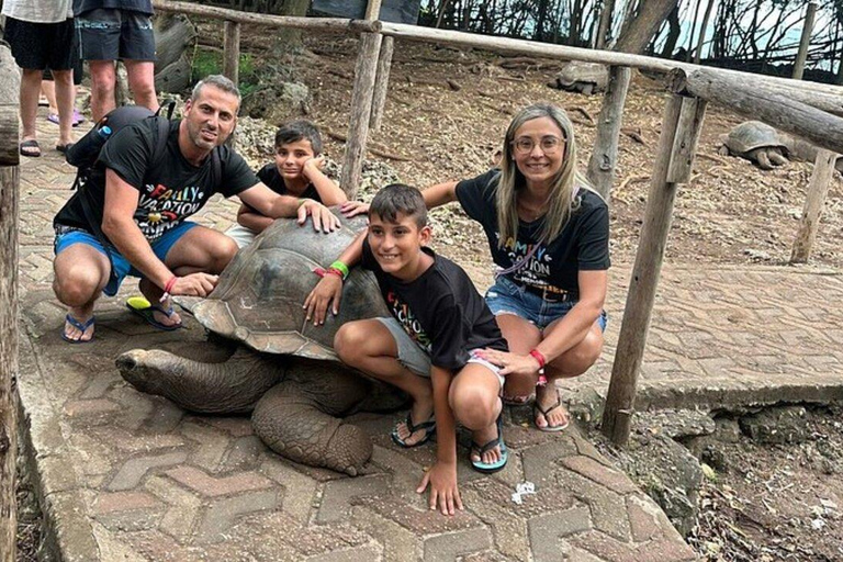 ZANZIBAR: Spice Farm Tour + Lunch & Prison Island Boat Trip