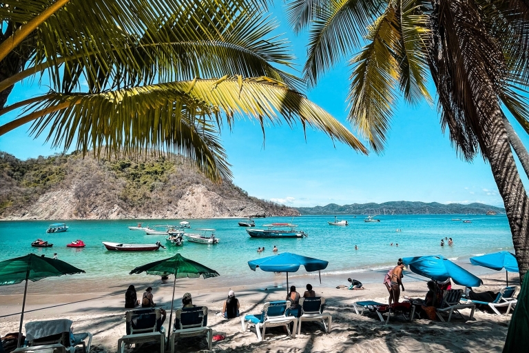 San José: Tortuga Island Tour met lunch en hoteltransfer