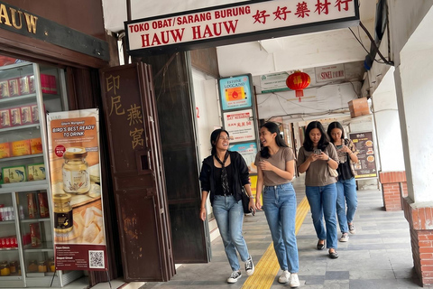 Jakarta Sunset, Chinatown & Night Food Walk Jakarta: Chinatown and Kota Tua Evening Walking Tour