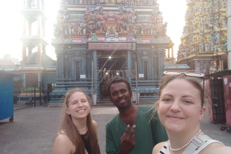 Negombo to Bentota Drop with Colombo City Tour Experience