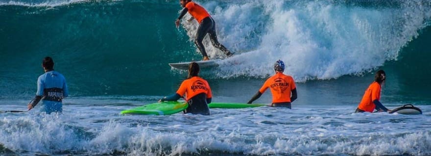 La Pared : Cours de surf pour tous les niveaux