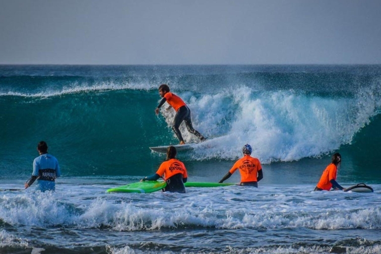 La Pared : Cours de surf pour tous les niveaux