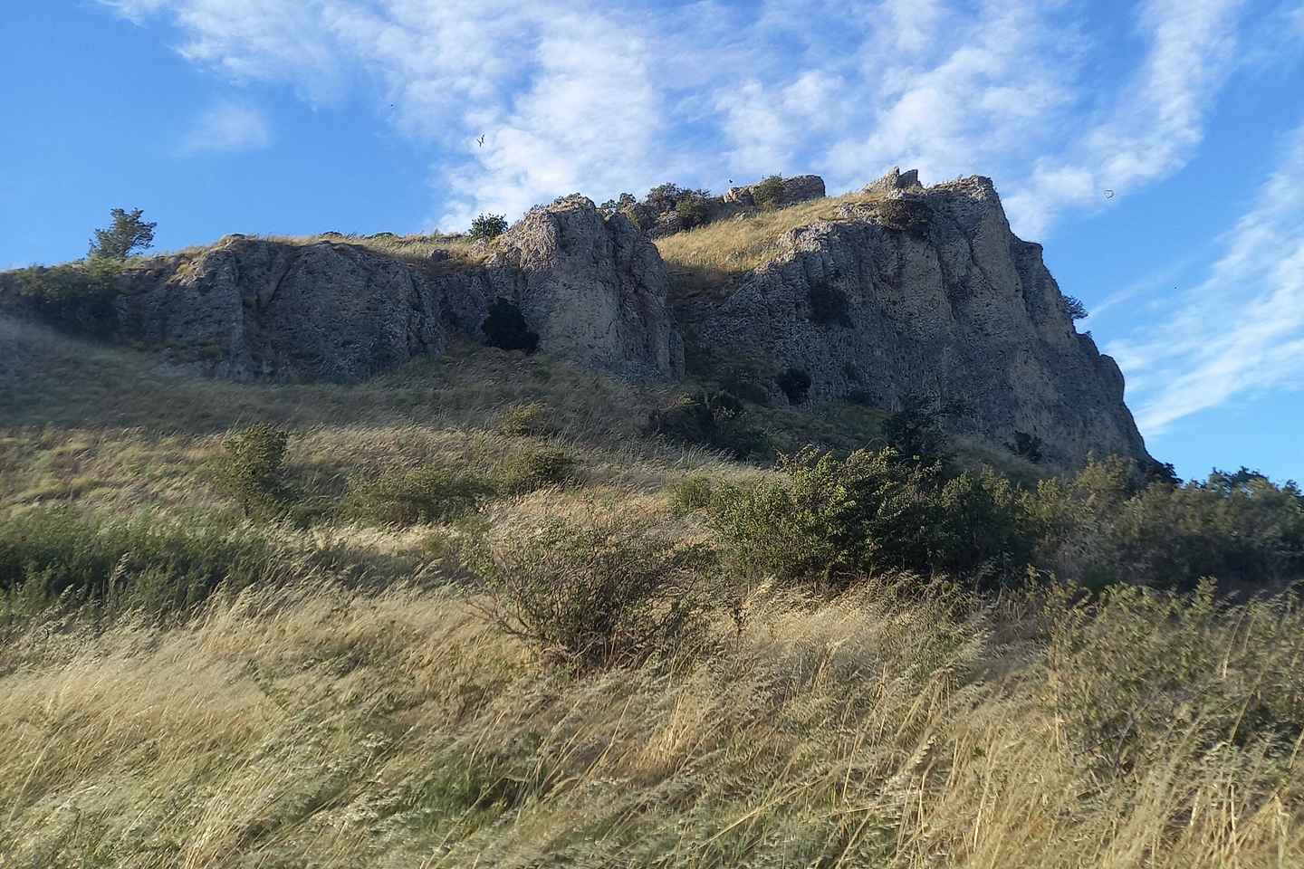 San Leo: Hike to the Tausano Ridge