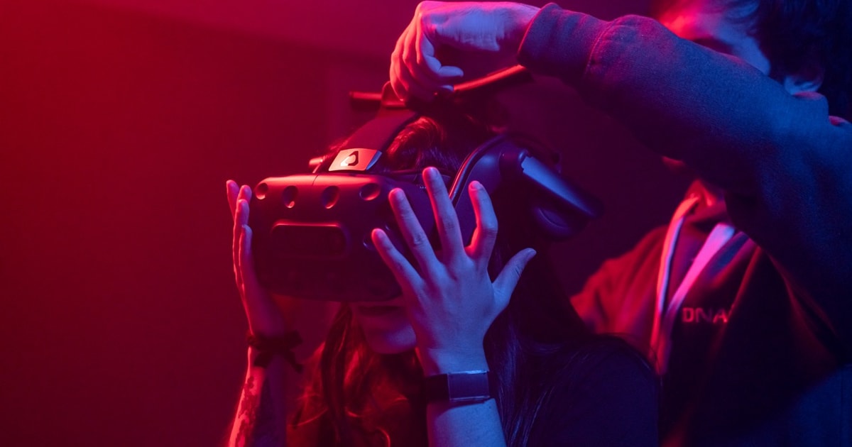 London DNA VR experience in Hammersmith GetYourGuide