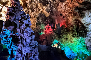 Canelobre Caves: Guided Tour from Alicante with Transfer Included