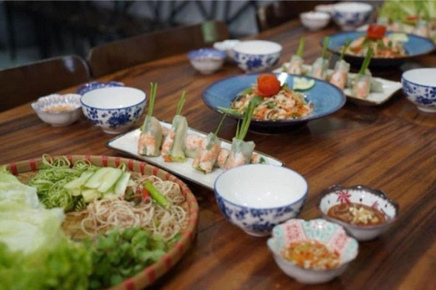 Kookles en Mandenboot Avontuur in Cam Thanh Village