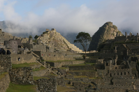 Short Inca Trail Trek to MachuPicchu - Premium Tour