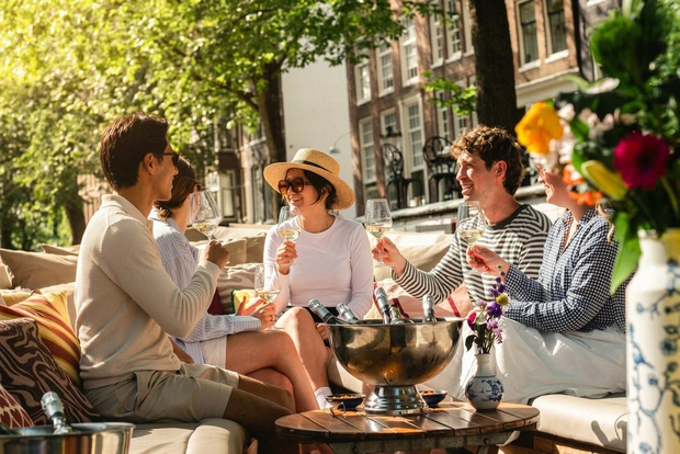 Luxuriöse Kanalrundfahrt am Dam-Platz, unbegrenzte Cocktails/Sekt optional