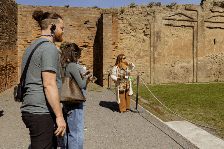 Pompeii & Cooking Class with Mamma From Naples