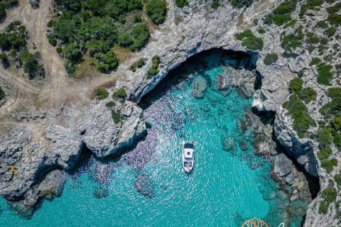 Latchi: Private Yacht Charter on Latchi Pearl 6 Hour Private Yacht Charter on Latchi Pearl