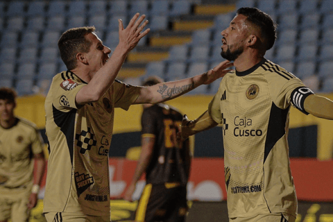 Cusco: Live Football Match Ticket Cusco: Cienciano vs Atlético Grau – West Stand (Best Seats)