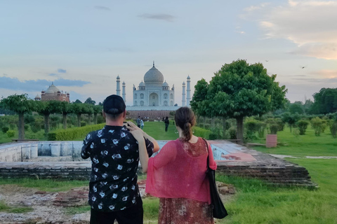 From Delhi: Private Taj Mahal Sunrise and Agra Fort Day TripPrivate Tour From Delhi with Driver, Car and Tour Guide