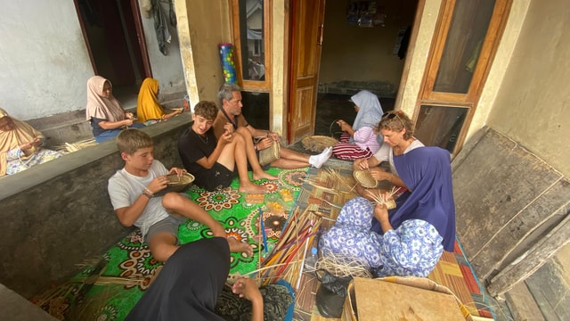 Lombok: Cooking Class & Bamboo Bag Workshop with Pickup