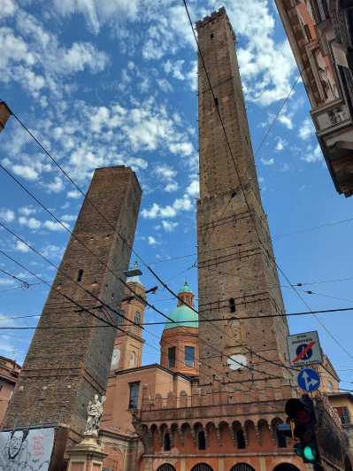 Bologna - Óváros Magán történelmi sétatúra