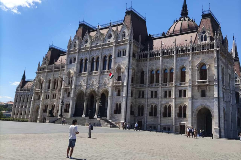Tour privato in minivan da Vienna a Bratislava e Budapest