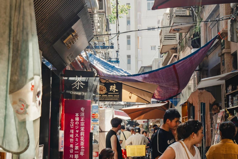 Shanghai City Essentials: Culture, Yu Garden & The Bund View Guide for other languages