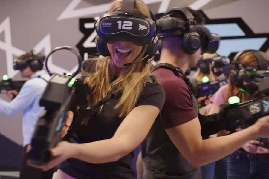 Prag: Immersives VR-Multiplayer-Erlebnis. Foto: GetYourGuide Prag: Immersives VR-Multiplayer-Erlebnis. Foto: GetYourGuide