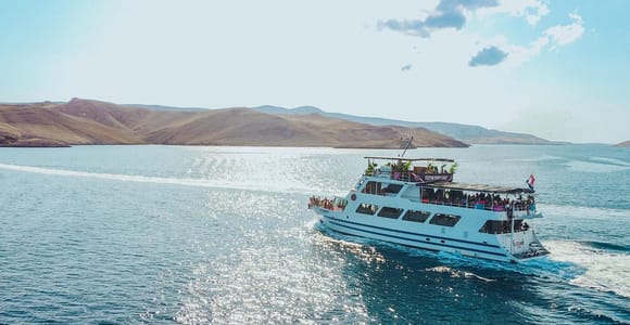 Insel Pag: Ausflug Buchtkreuzfahrt – Festini