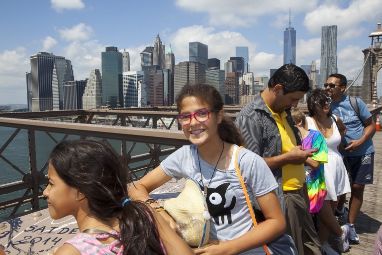 Manhattan: Brooklyn Bridge & Dumbo 2.5-Hour Walking Tour Tour in English