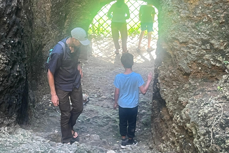 Mombasa: Fort Jesus, Old Town, and Spice Market Tour