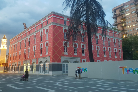 Walking tour of Tirana Italiano