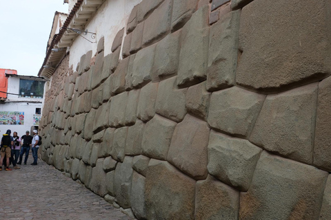 Cusco Histórico Inkas Tour de la ciudad a pieTour a pie por el Cusco histórico y los Incas