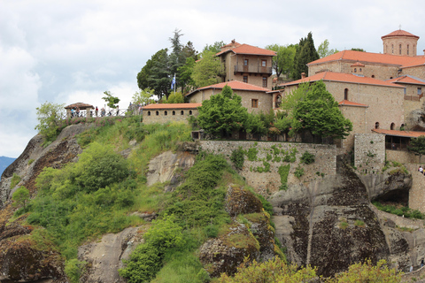 Thessaloniki – Meteora Monastries For Cruisers
