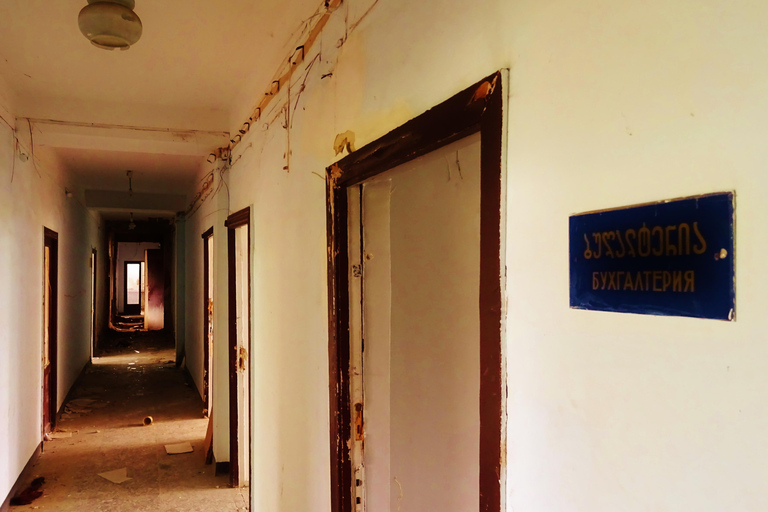 Urban exploration in Tbilisi – Private tour (price for 1 to 3 people)