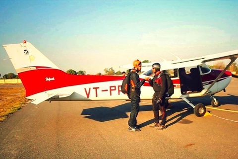 Narnaul Airstrip: Skydiving Adventure Near Delhi