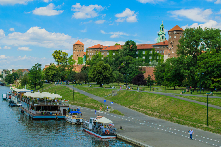 Krakow: 2-Hour Sightseeing Cruise to Bielany 2-Hour Krakow Boat Tour - Sightseeing Cruise to Bielany