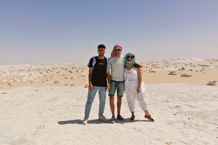 El Cairo : Excursión de 3 días y 2 noches por el Desierto Blanco y el Oasis de Bahariya