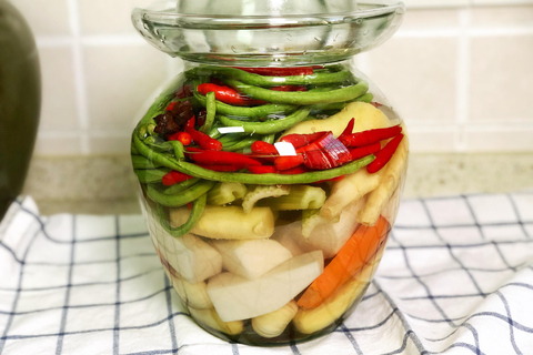 Chengdu: Sichuan Pickles Class with Market Visit & Meal