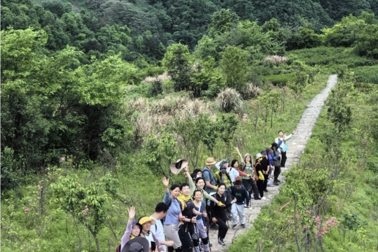 Shanghai: Han Fei River Ancient Path Hike Day Trip Shanghai: Han Fei River Ancient Path Hike Day Trip