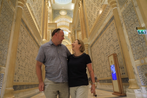 From Abu Dhabi : Sheikh Zayed Mosque & Qasr Al Watan Tour Sharing English Tour