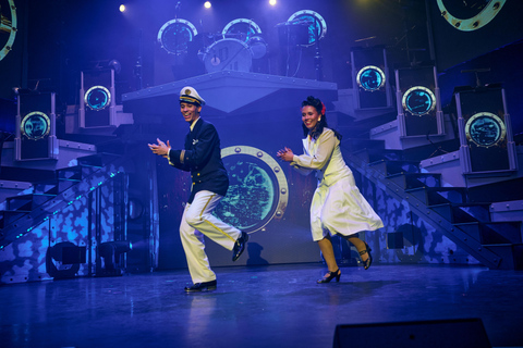 Berlin: “AHOI” – Swing * Dinner * Acrobatics – Variety Show Show & Dine - "Maritime Elegance" - Grilled sea bream fillet