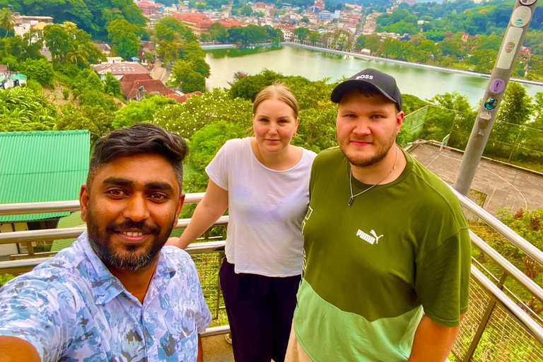 From Kandy: Ella Drop Tour via Nuwara Eliya From Kandy: Ella Drop Tour via Nuwara Eliya by Tuk Tuk