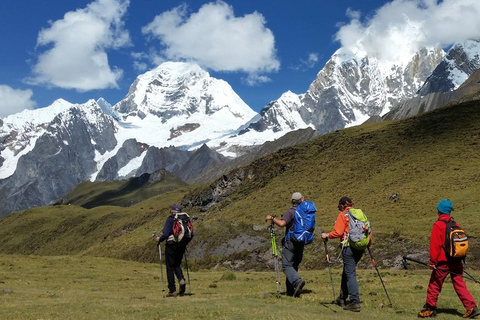 Z Ancash: Wycieczka po całym obwodzie Huayhuash: 10 dni - 9 nocy