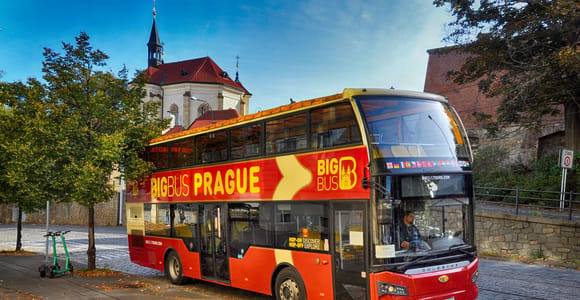 Prague: Big Bus Hop-on Hop-off, Castle Tour and River Cruise