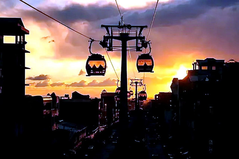 Hidden La Paz: Night tour, history and mystery with views from above