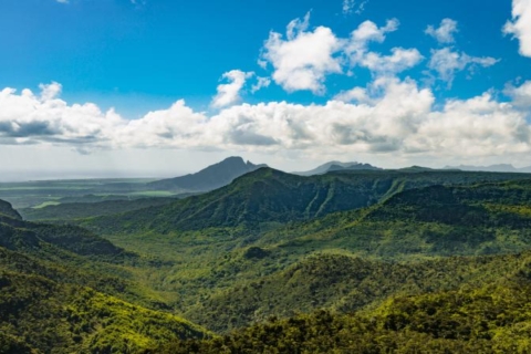 Południowy Mauritius: wulkany i kolorowa ziemia
