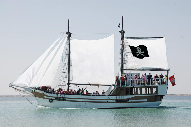 Djerba: Passeio de barco pirata com observação de golfinhos e flamingos