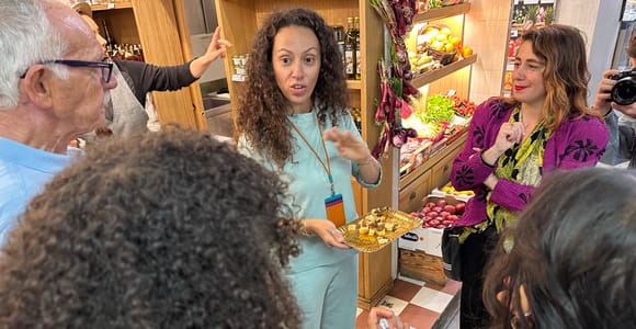 Florenz: Street Food Tour mit Wein & ortskundigem Guide