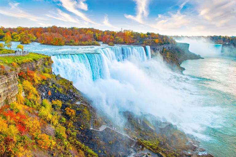 Toronto: Niagara Falls Day Trip with Cruise & Pickup