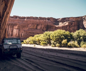 Canyon de Chelly: National Monument Tour